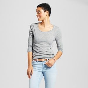 Mossimo Women’s Gray Scoop Neck Long Sleeve T XL
